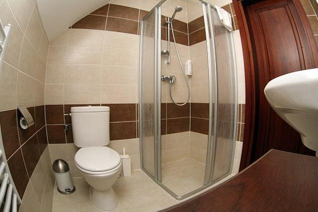 Guest House Birutes Uostas 斯文托伊 外观 照片
