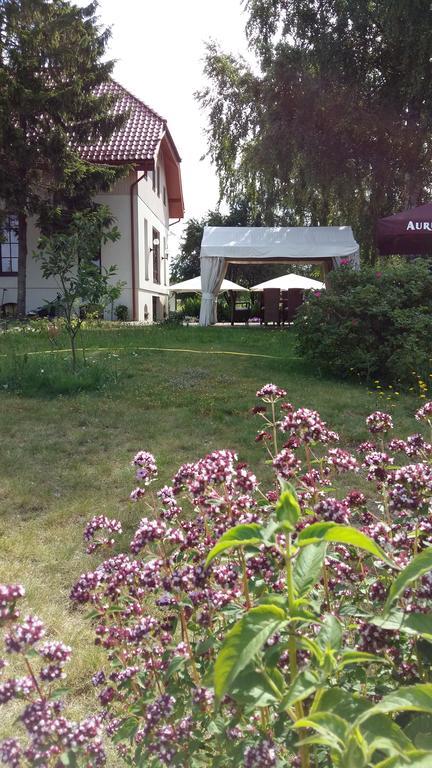 Guest House Birutes Uostas 斯文托伊 外观 照片