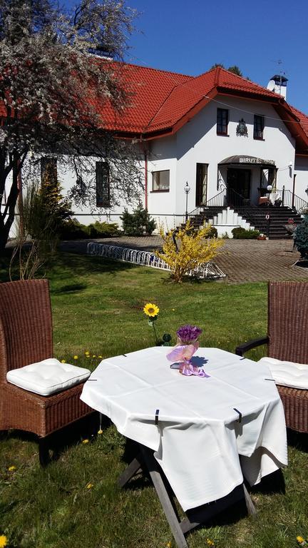 Guest House Birutes Uostas 斯文托伊 外观 照片